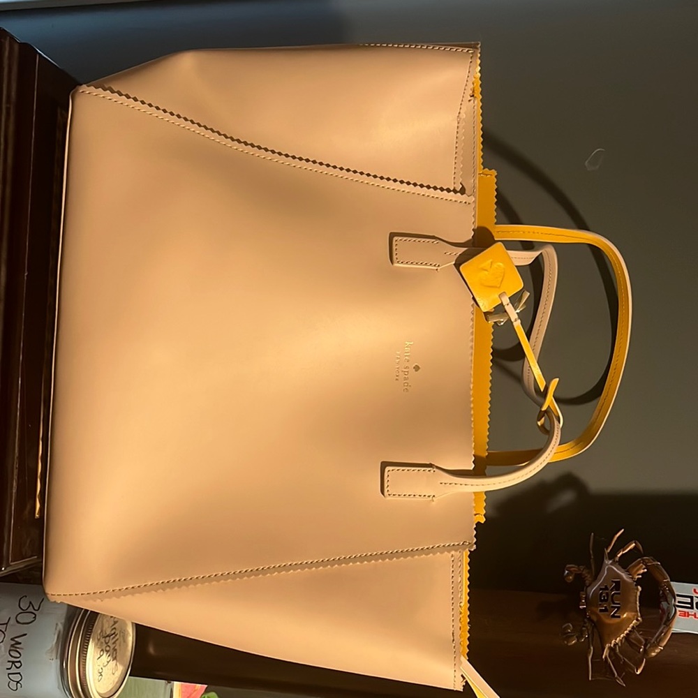 Kate Spade leather tote